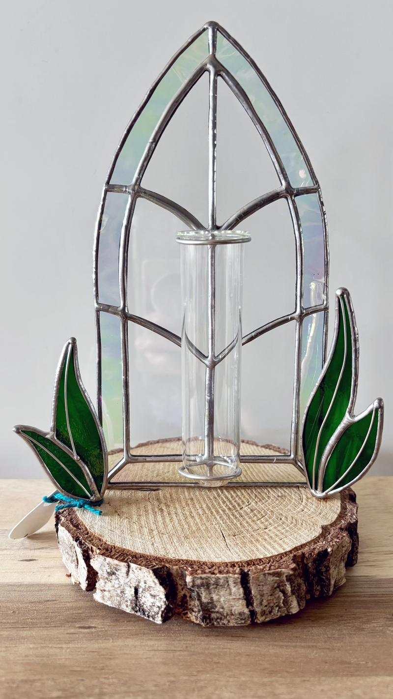 Cathedral Window (Propagation Station)